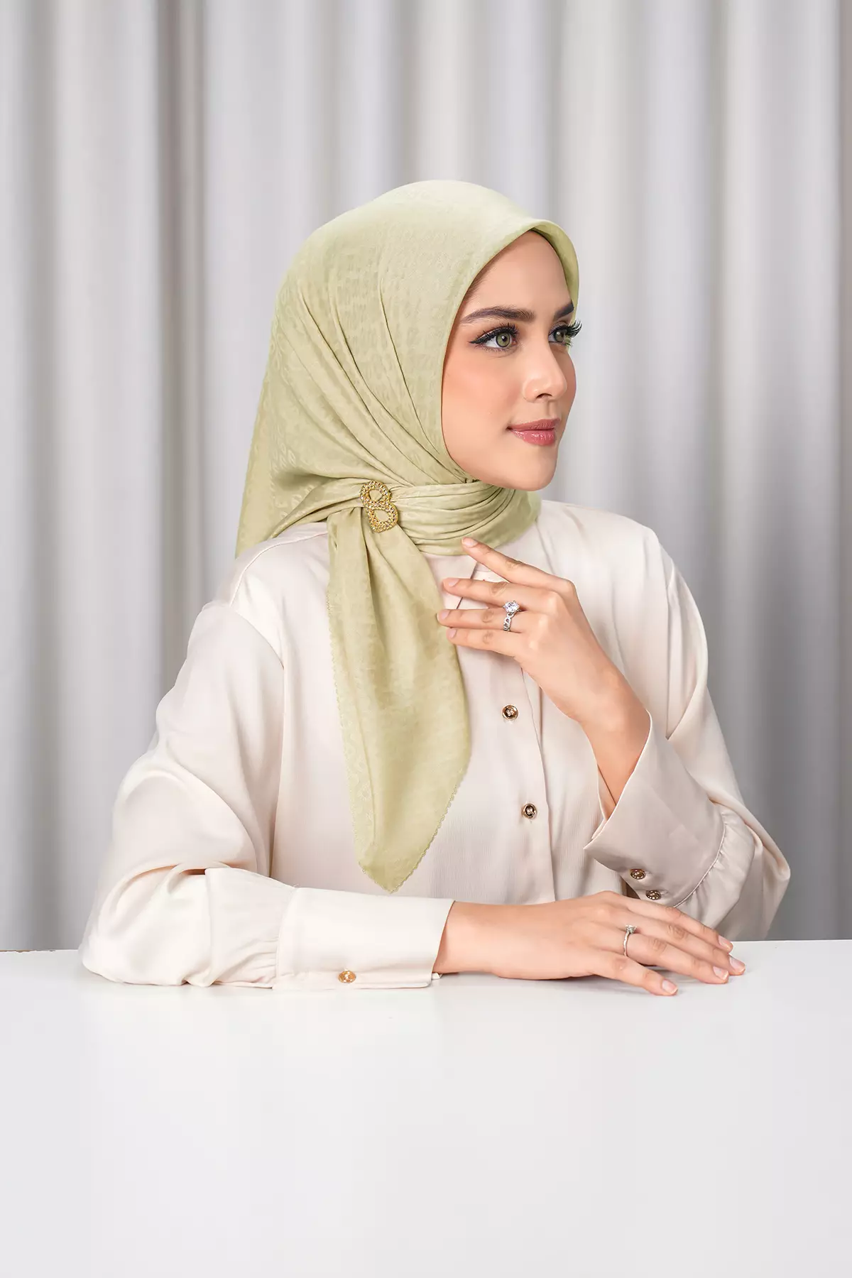 Everyday Tapis Embossed 2.0 - Pale Olive