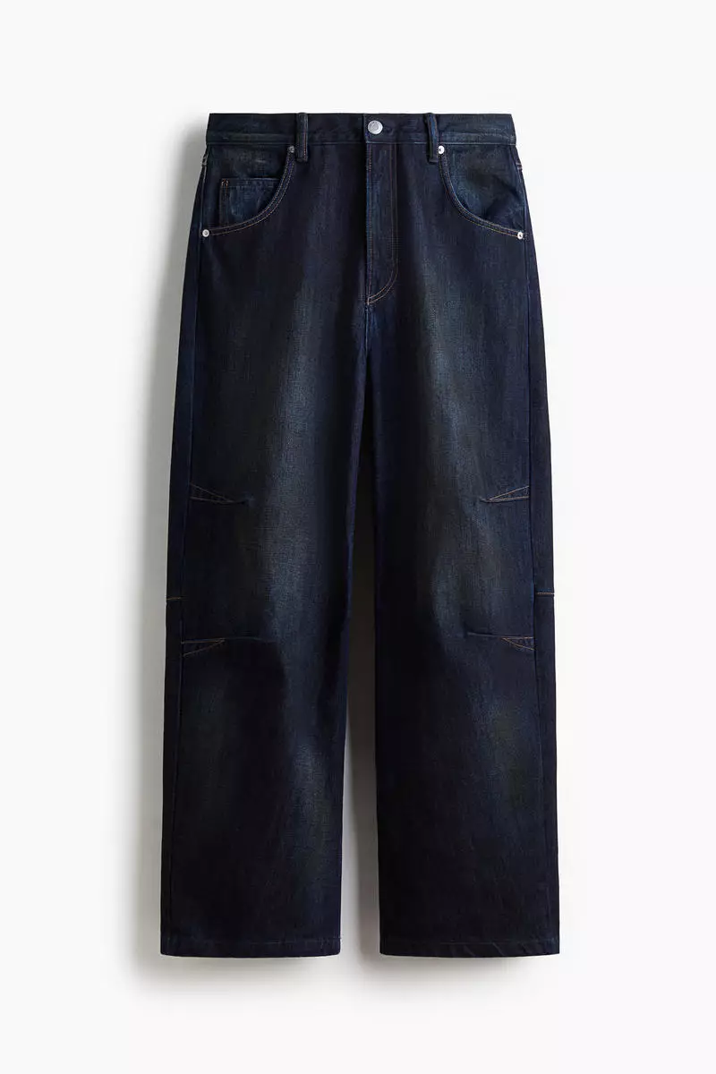 Baggy darted jeans