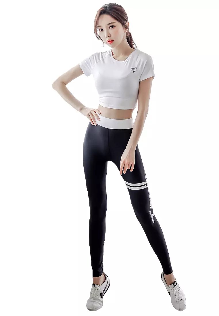 Summer New Tight Quick Drying Yoga Suit Short Sleeve Dance Running Fitness  Sports Top Women's Flare Pants Set S