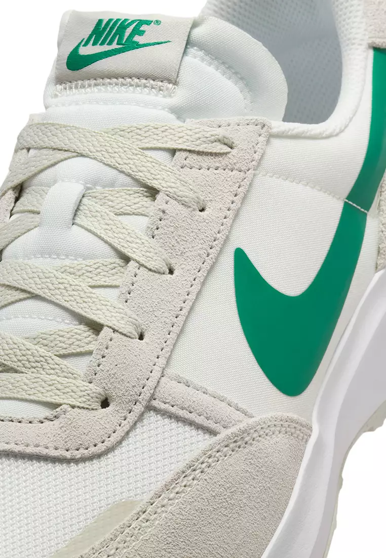 Waffle Nav Sneakers