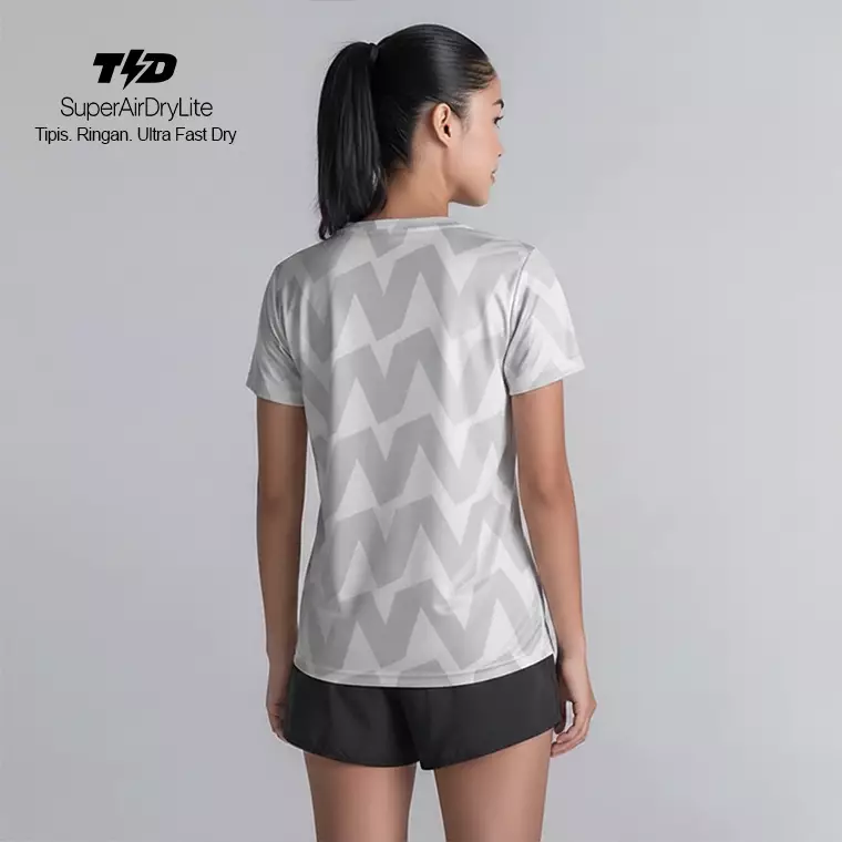 TDACTIVE Kaos Lari Wanita Lengan Pendek Motif big zigzag superairdrylite putih abu muda LSF24