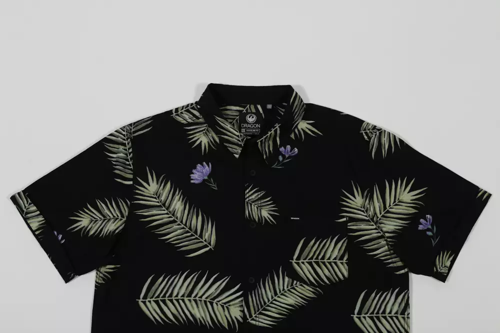Dragon Kemeja Lengan Pendek Pria Areca  Black Planet Surf
