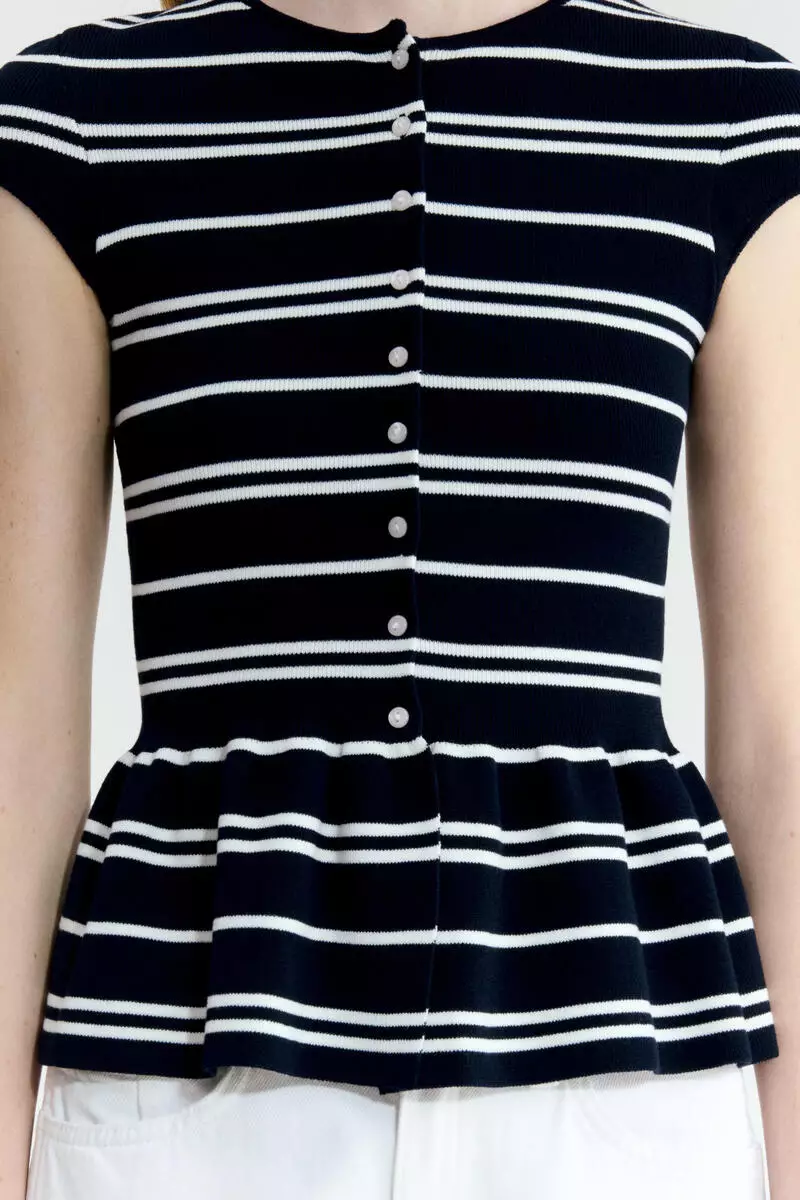 Short-sleeved peplum cardigan