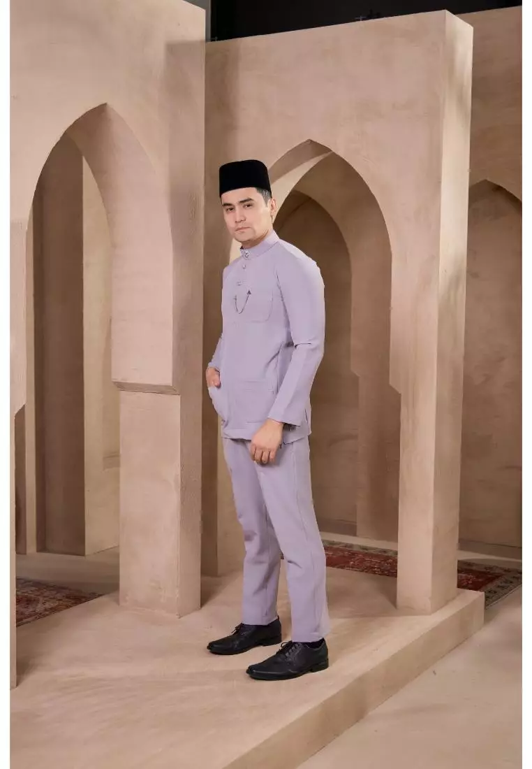 Baju Melayu Mahkota