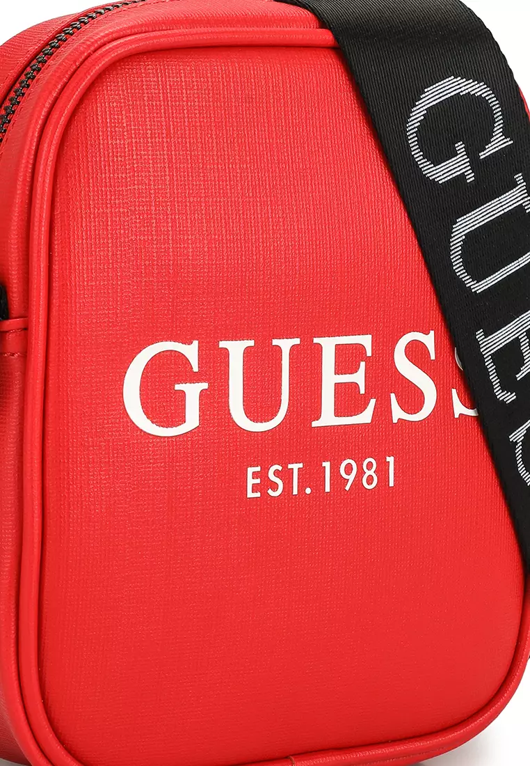 Red guess deals crossbody bag