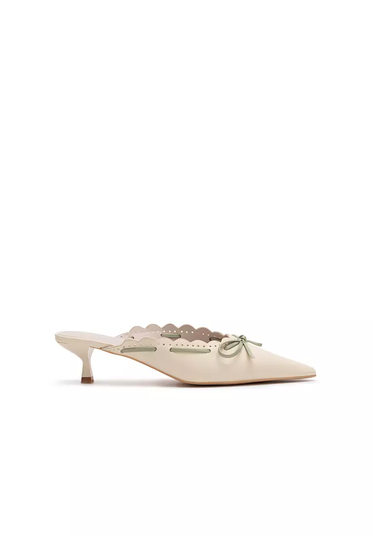 Discount on nose  shoes - SKU: PERFORATED HEEL MULE WITH BOW