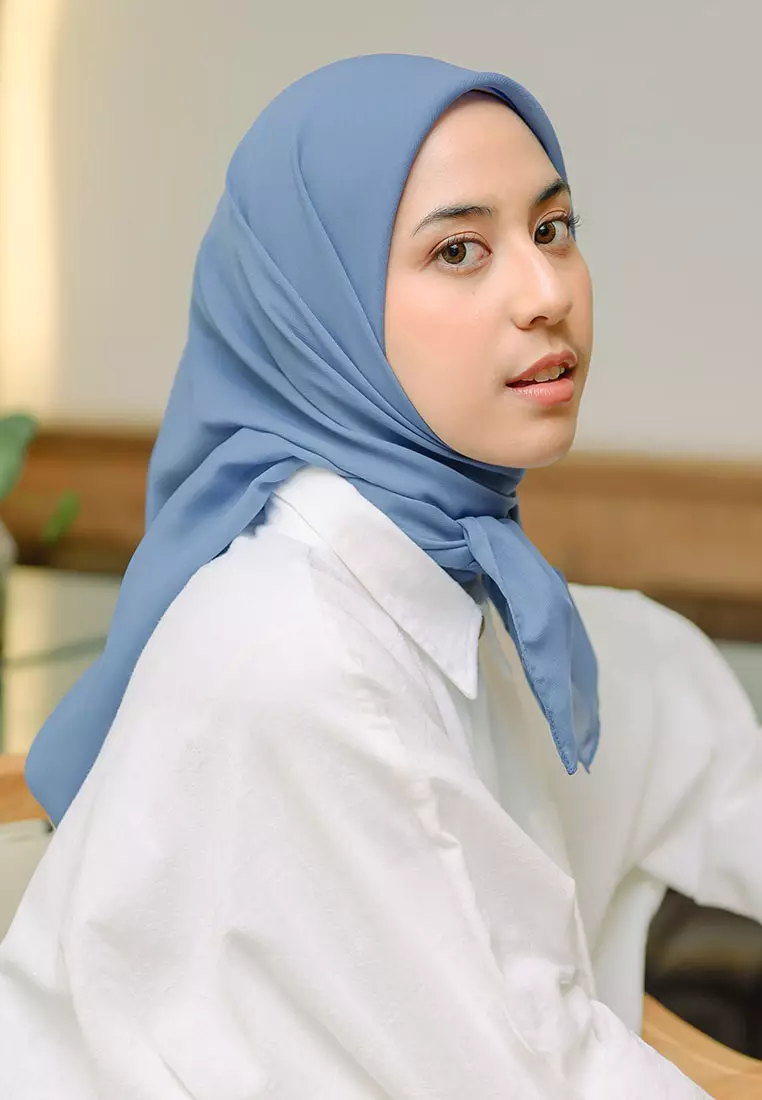Polly Cotton (Hijab Segiempat Bella Square) Denim