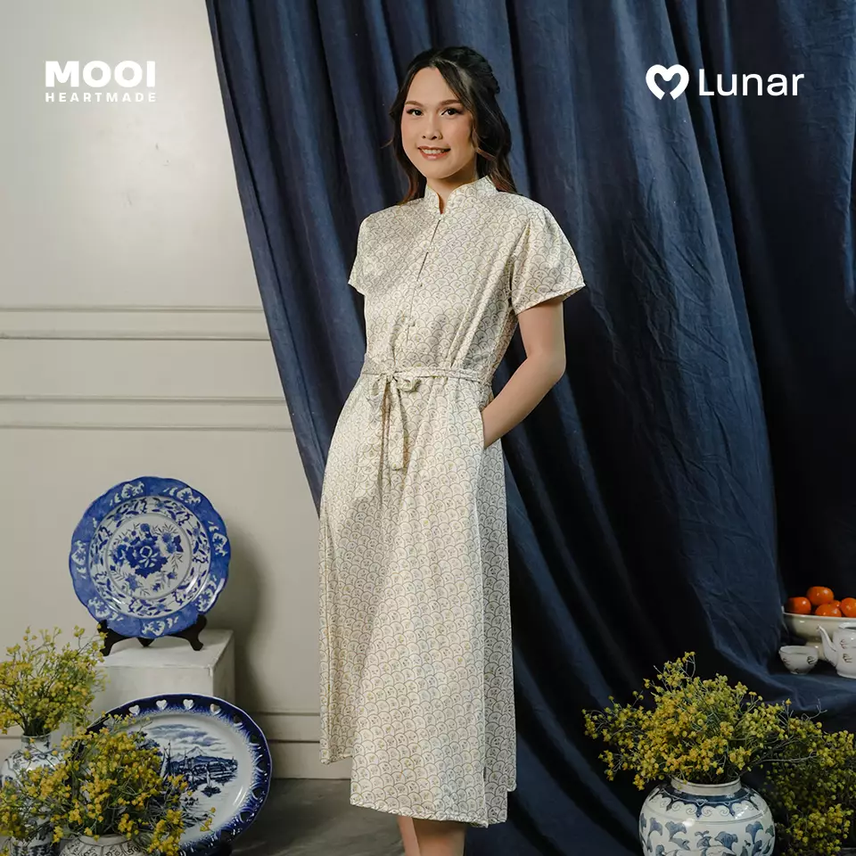 Mooi Dress Dewasa Lunar Collection Lian Hua Cheongsam Dress Adult - Trellis Cream
