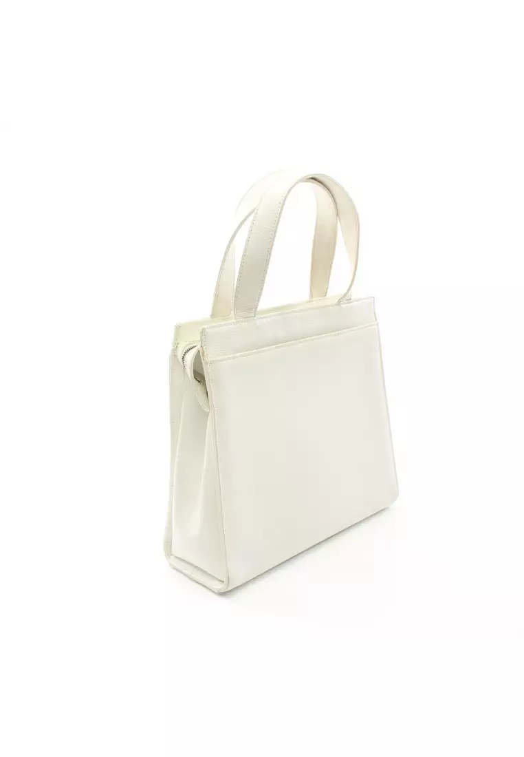 Chanel tote bag on sale white