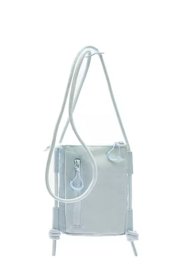 TRAVEL RIPSTOP PHONE POUCH
