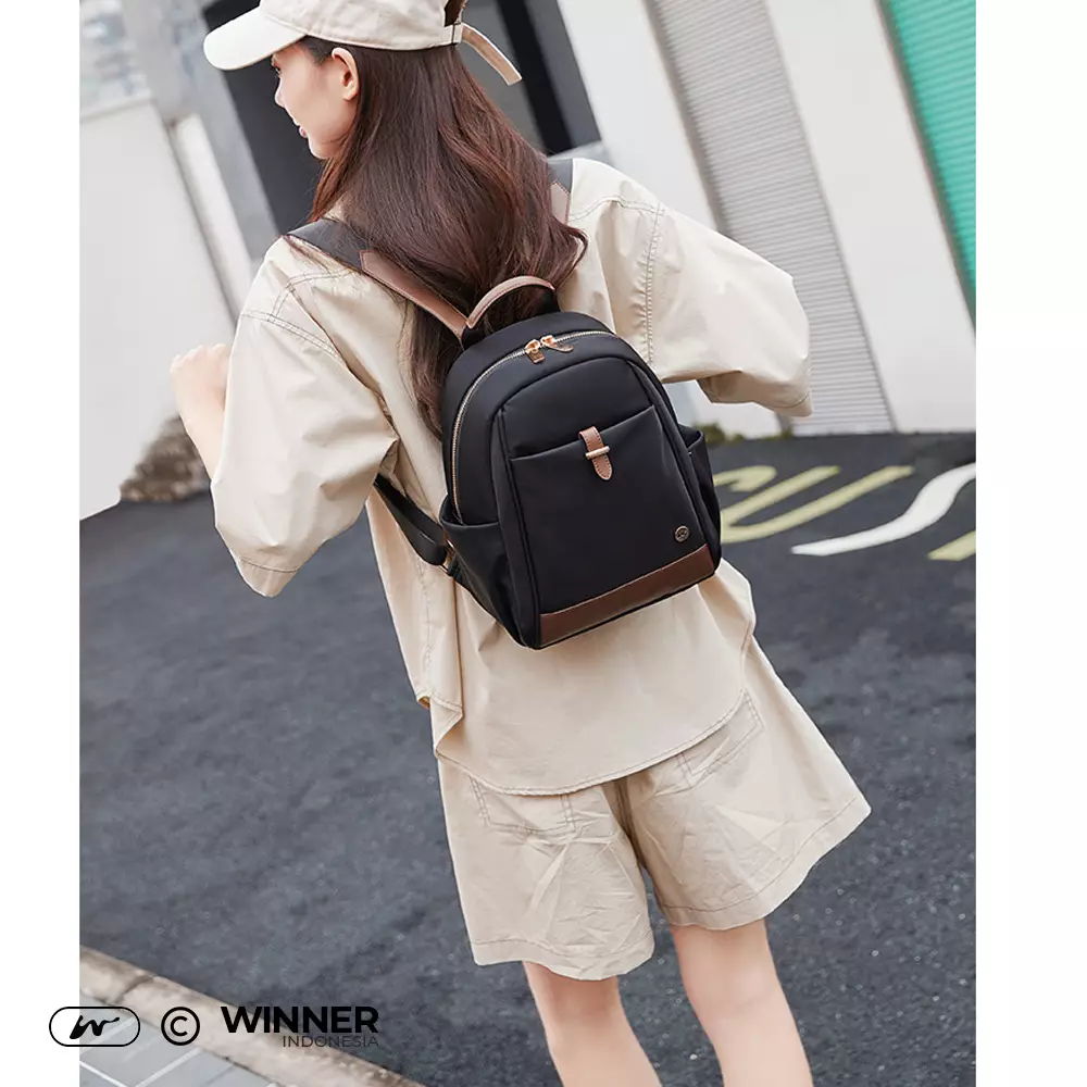 Tas Ransel Nylon Anti-Air Backpack Korean Style (T14-016-6138) - Hitam Medium