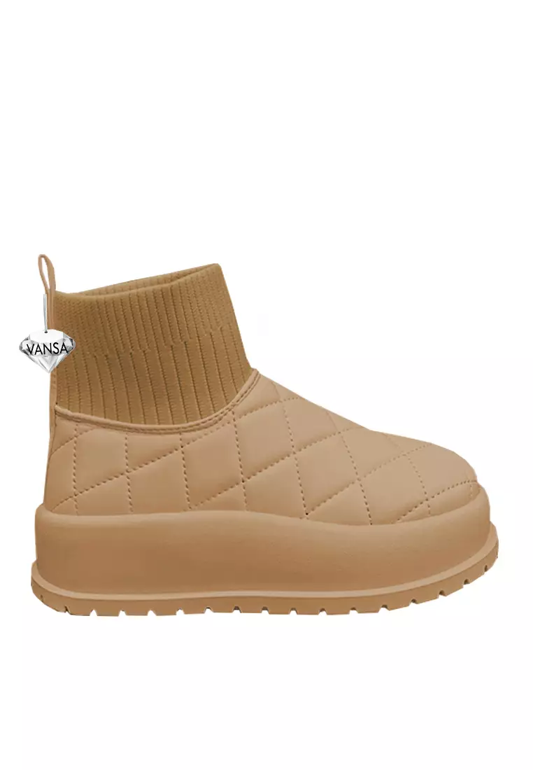 Discount on Twenty Eight Shoes  shoes - SKU: VANSA Fashionable Plush Platform Casual Shoes VSW-C-KLA2512