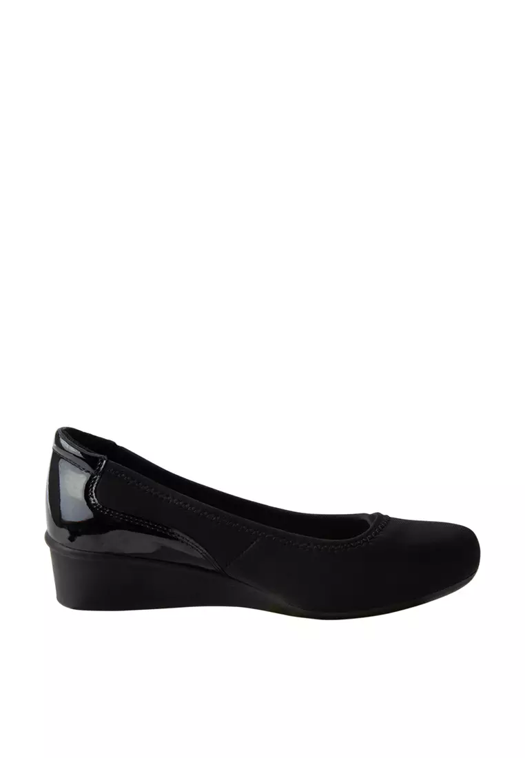 Discount on Comfort Plus By Predictions  shoes - SKU: Women's Wide Width Dusk Wedge