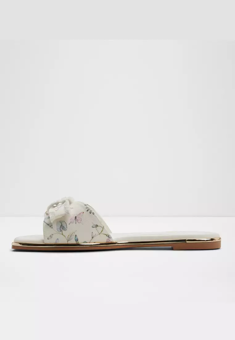Rhuli Flat Sandals