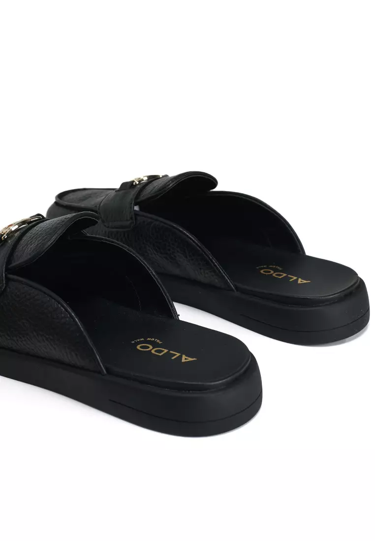 Myriana Slip Ons