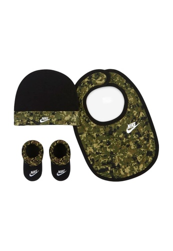 Nike green Nike Boy Newborn's Digi Camo Hat, Bib & Bootie Set (0 - 6 Months) - Black 55FD3KA2571B7AGS_1