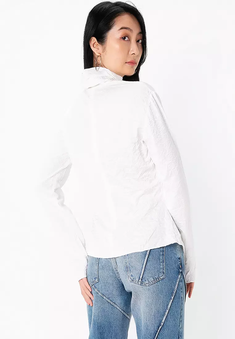 Zippered Wrinkled Top