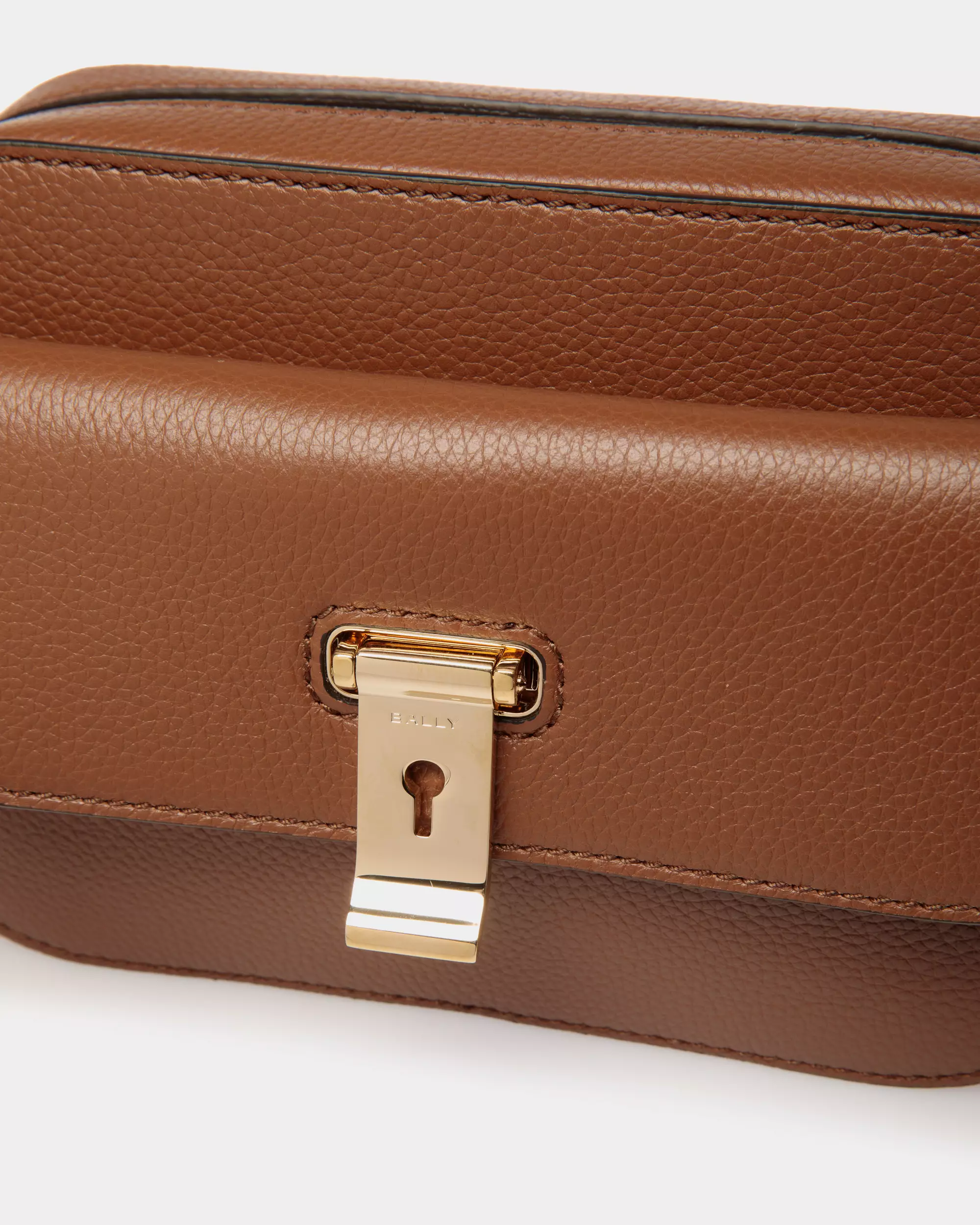 Lock Me Small Top Handle Bag In Grained Leather - Brown