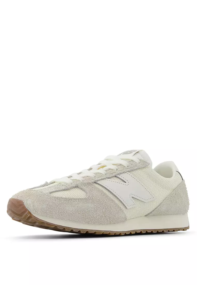 471 Classic Lifestyle Shoes