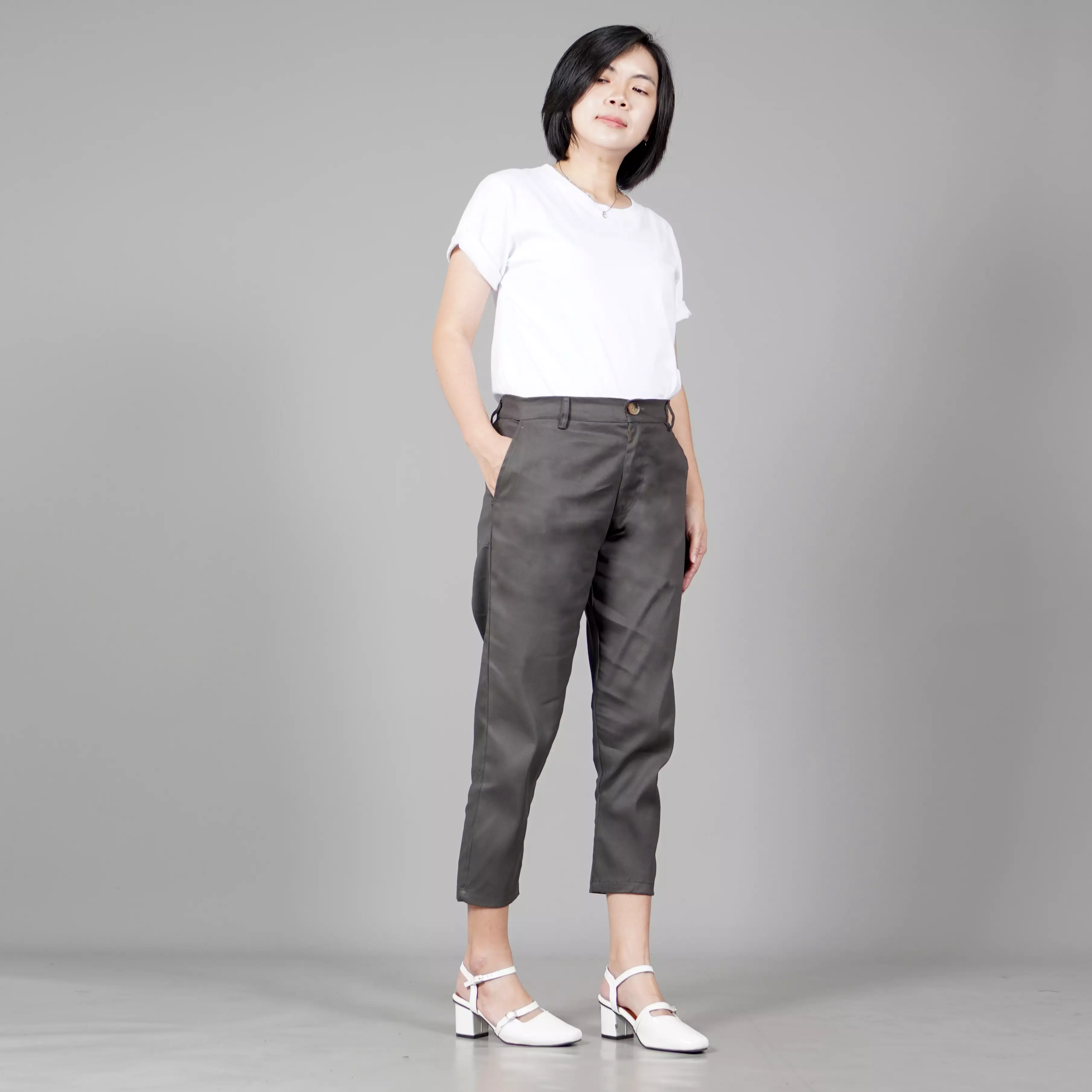  AURORA Celana Chino 3/4 Chinos Chino Pants Wanita - ABU TUA