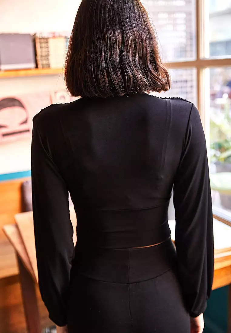 Deep Decollete Crop Blouse