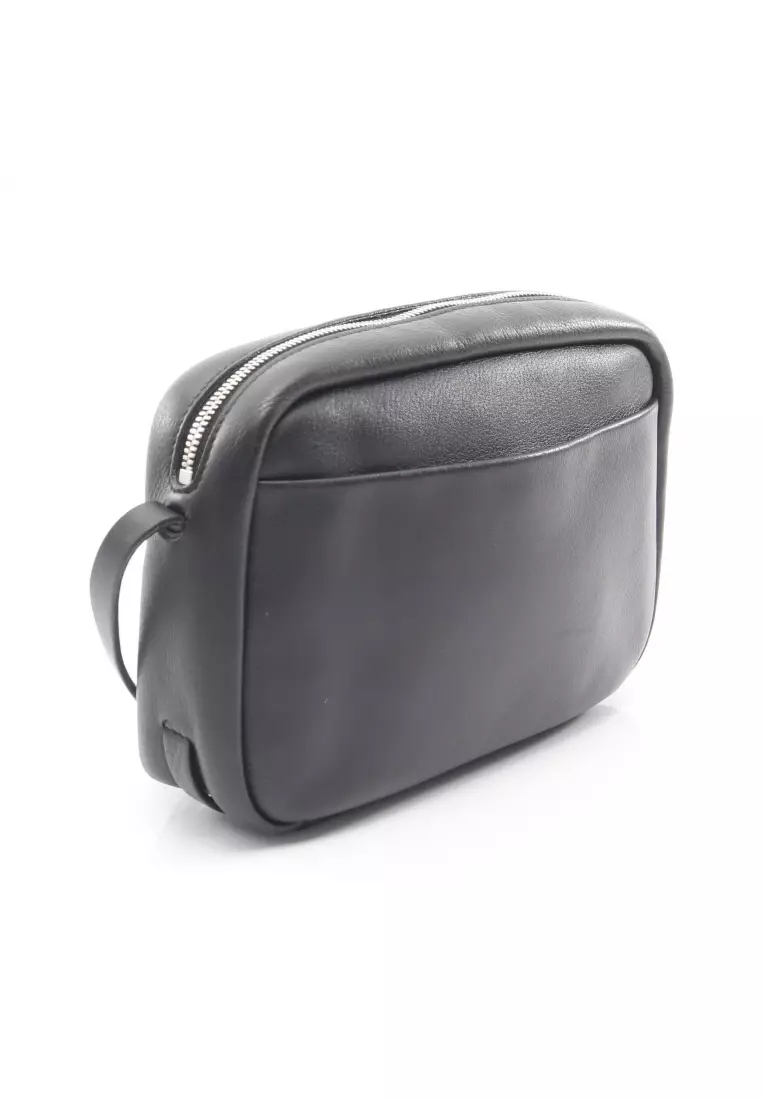 Pre-Loved BALENCIAGA Everyday camera bag S Shoulder bag leather black