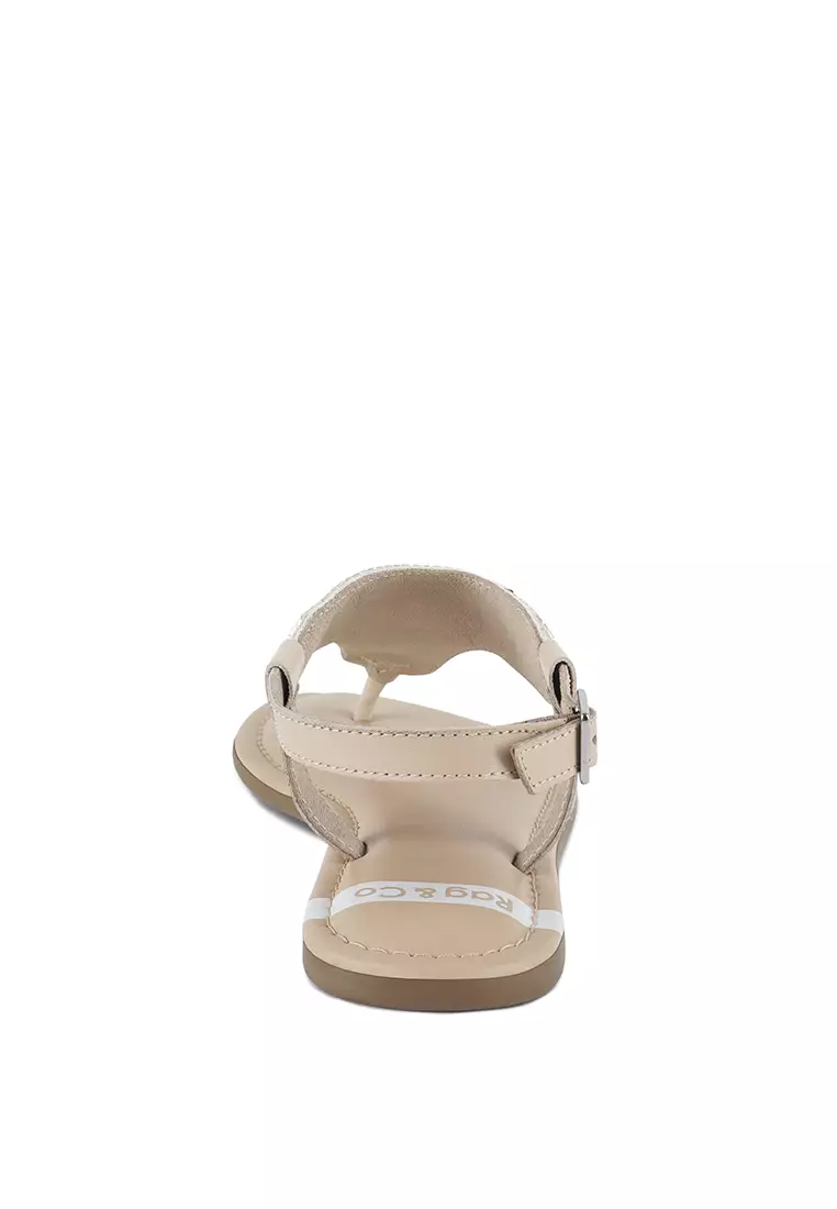 Sandal Datar dengan Gesper Pin dan Manik-manik Warna Beige