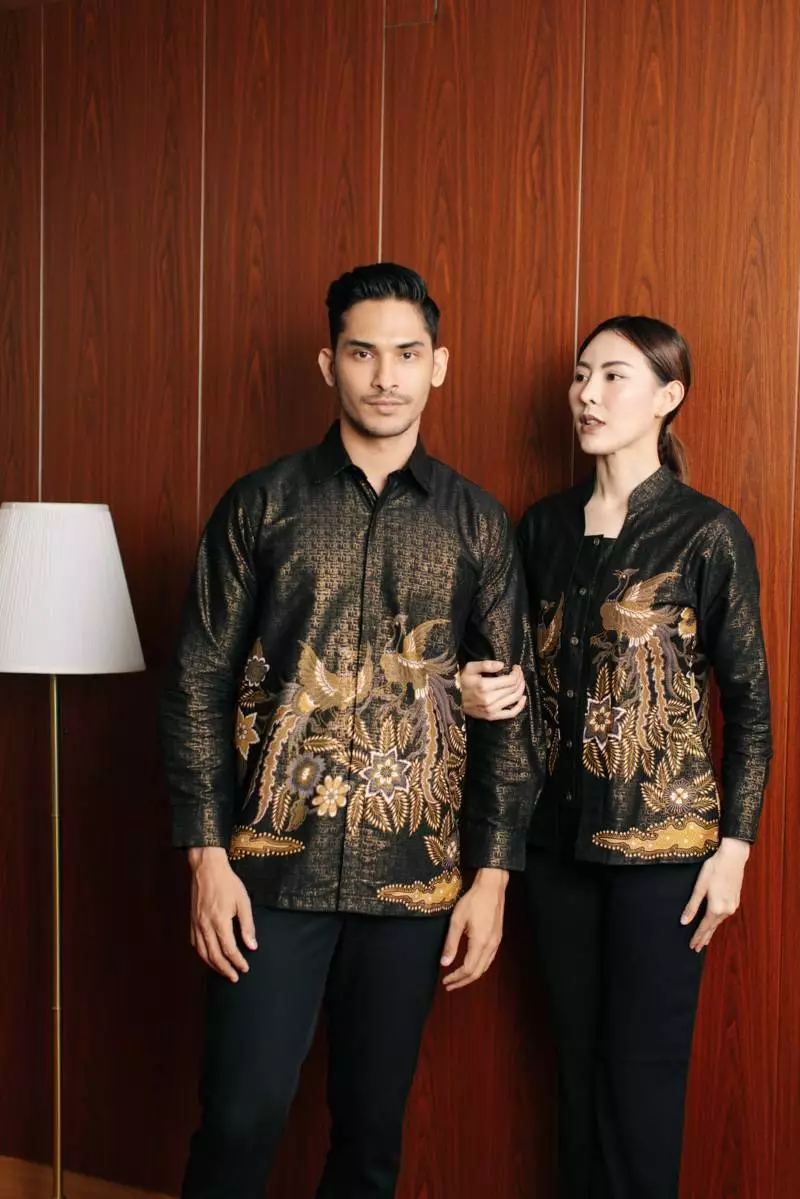 Kalyna Black Blouse Wanita  Foil