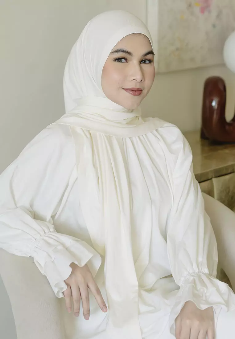 Tana Square Broken White