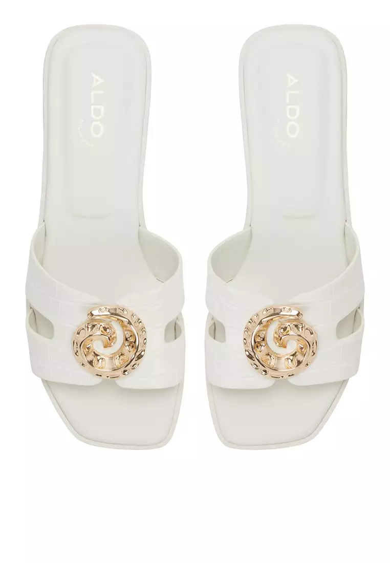 Khali Sandals