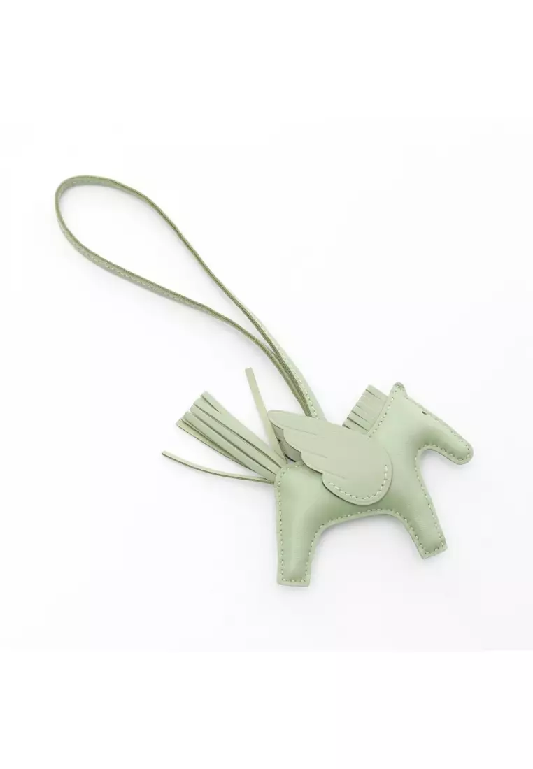 Pre-Loved Hermès Rodeo Pegasus PM vert moyan bag charm Aagneau Veau Swift Light green B stamp