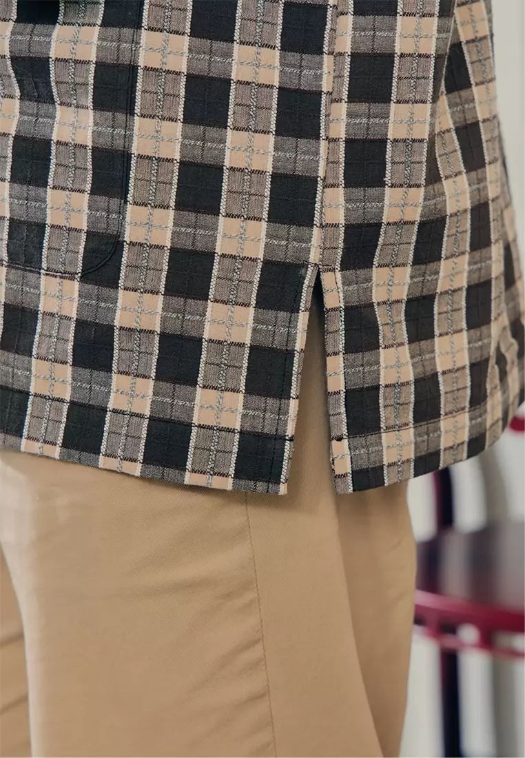 UMMA KURTA CENGAL in Gambut Brown