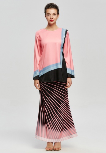 French Rose Scarf Prints Kurung from Era Maya in black and pink and Blue