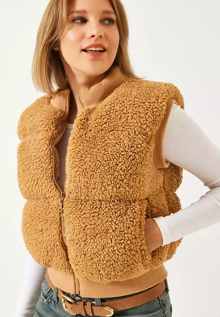 Women's Ribbed Pocket Detailed Zippered Teddy Vest 939125 60261183