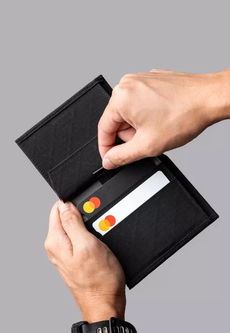 Alpaka ARK Bifold Coin Wallet - Black Axogrid