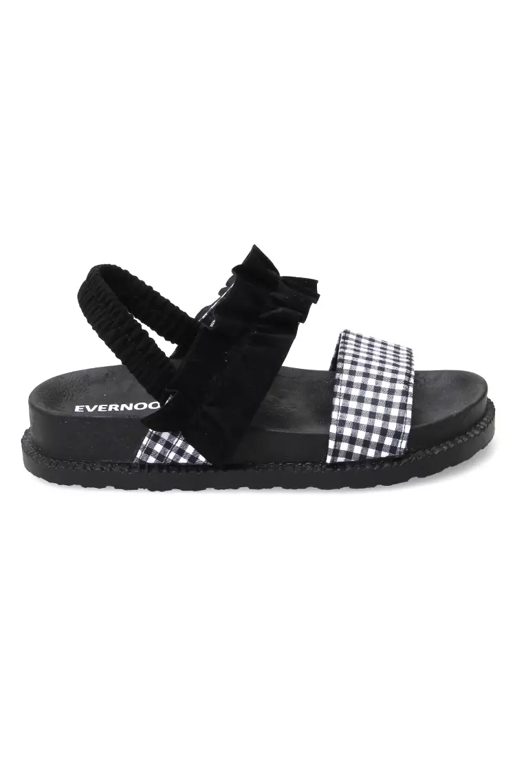 Sendal Wanita Slip On Design Elegant Premium quality - Hitam