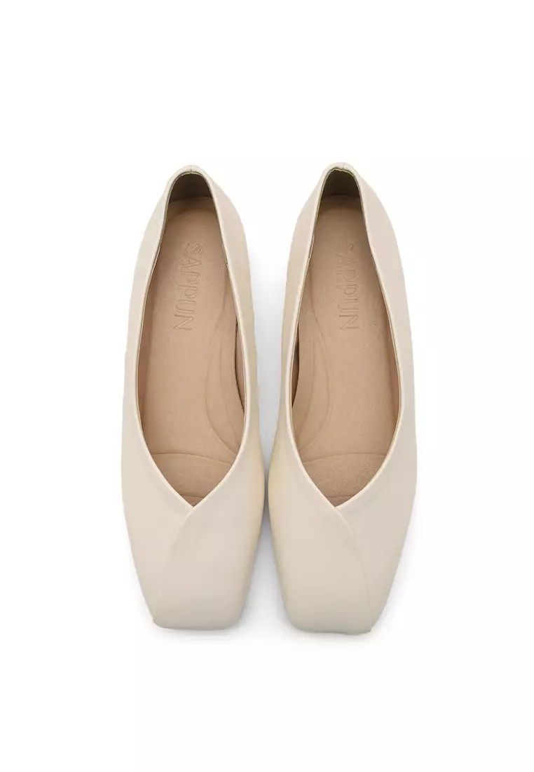 Della Square Flats (2cm) - Ivory