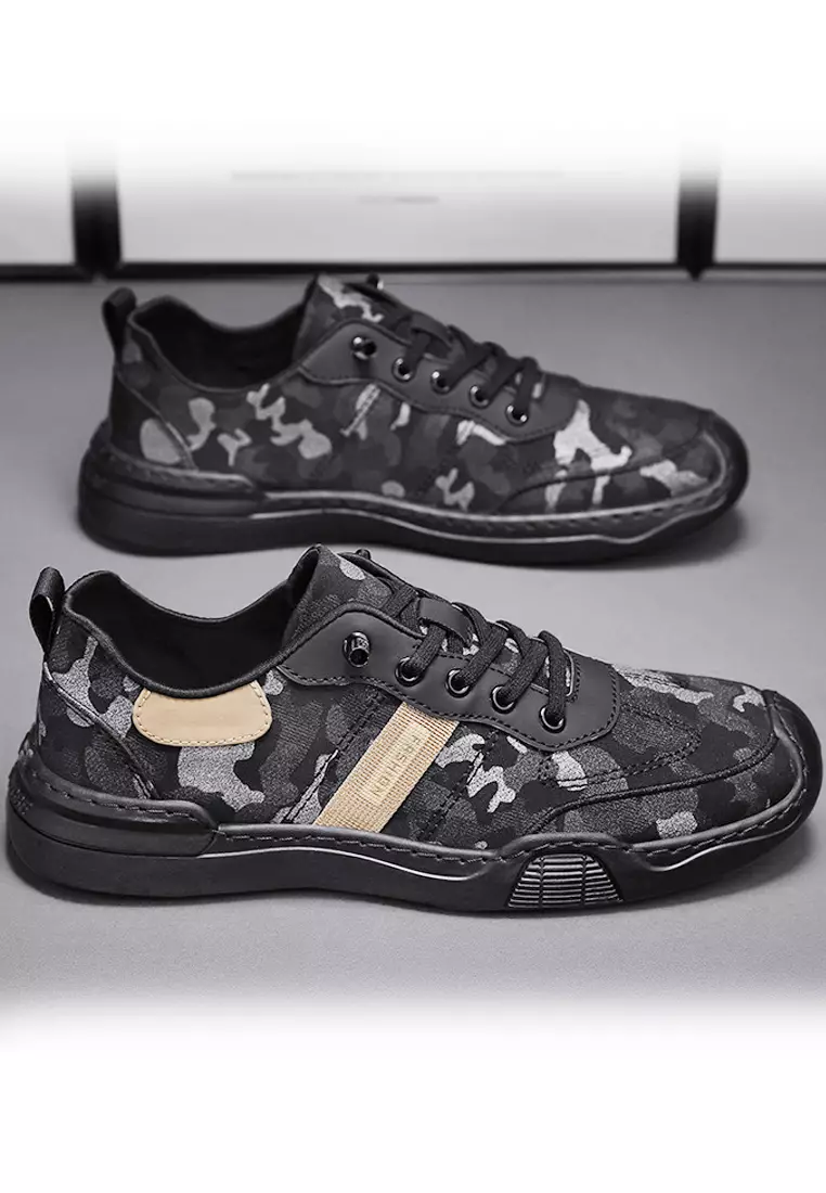 Camo sales canvas shoes