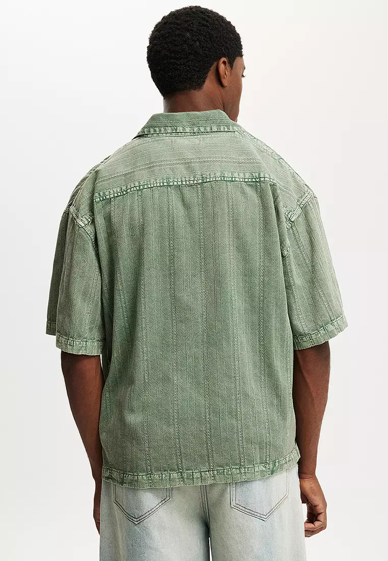 Washed Box Fit Short Sleeve Shirt