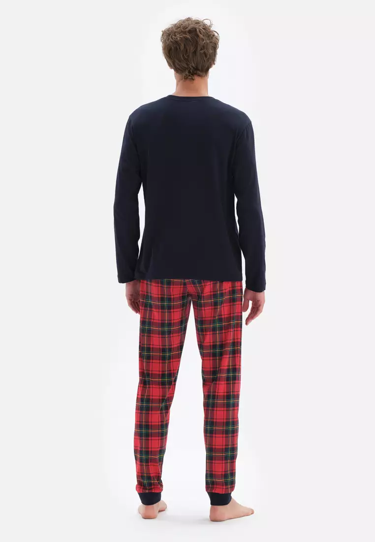 Mens red discount and black pajamas