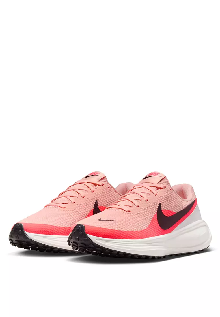Revolution 8 Road Running Shoes