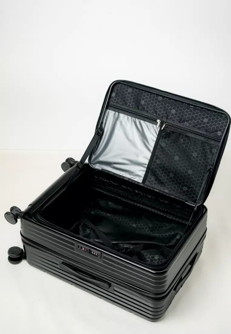 Alpha 3pcs Set 20, 24, 28"  Hard Case Luggage in Black