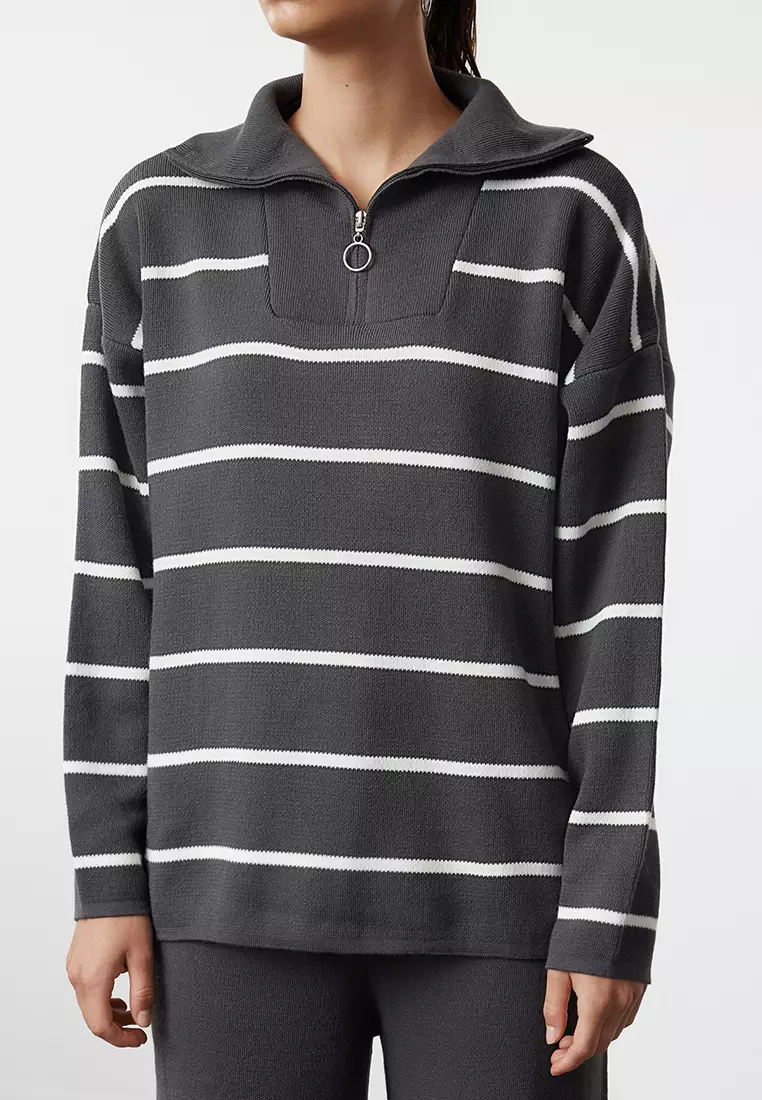 Wide Fit Anthracite Knitwear Set Zippered