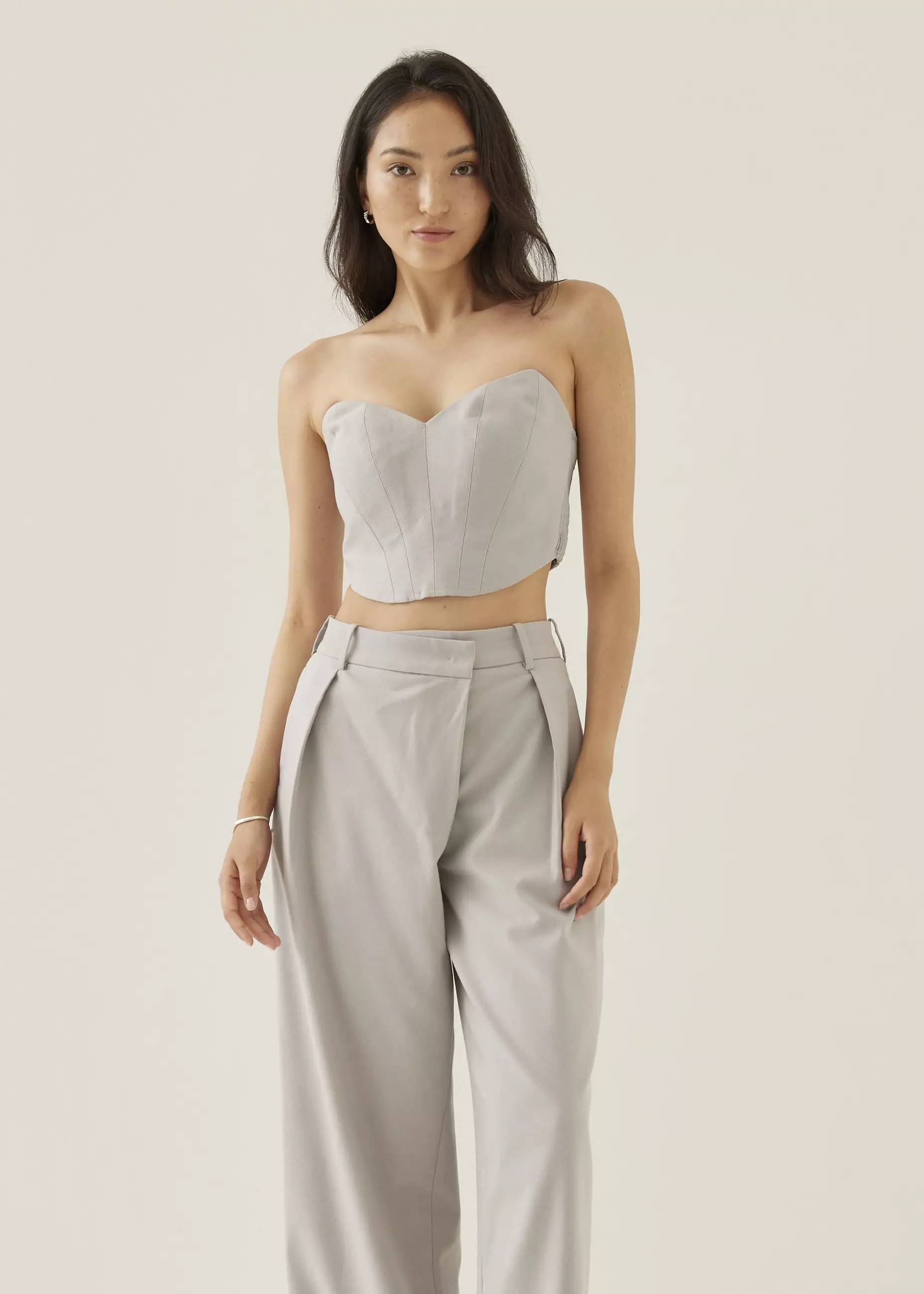 Atasan Wanita - Olwyn Bustier Crop Top