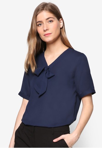 Essential Pussybow Blouse