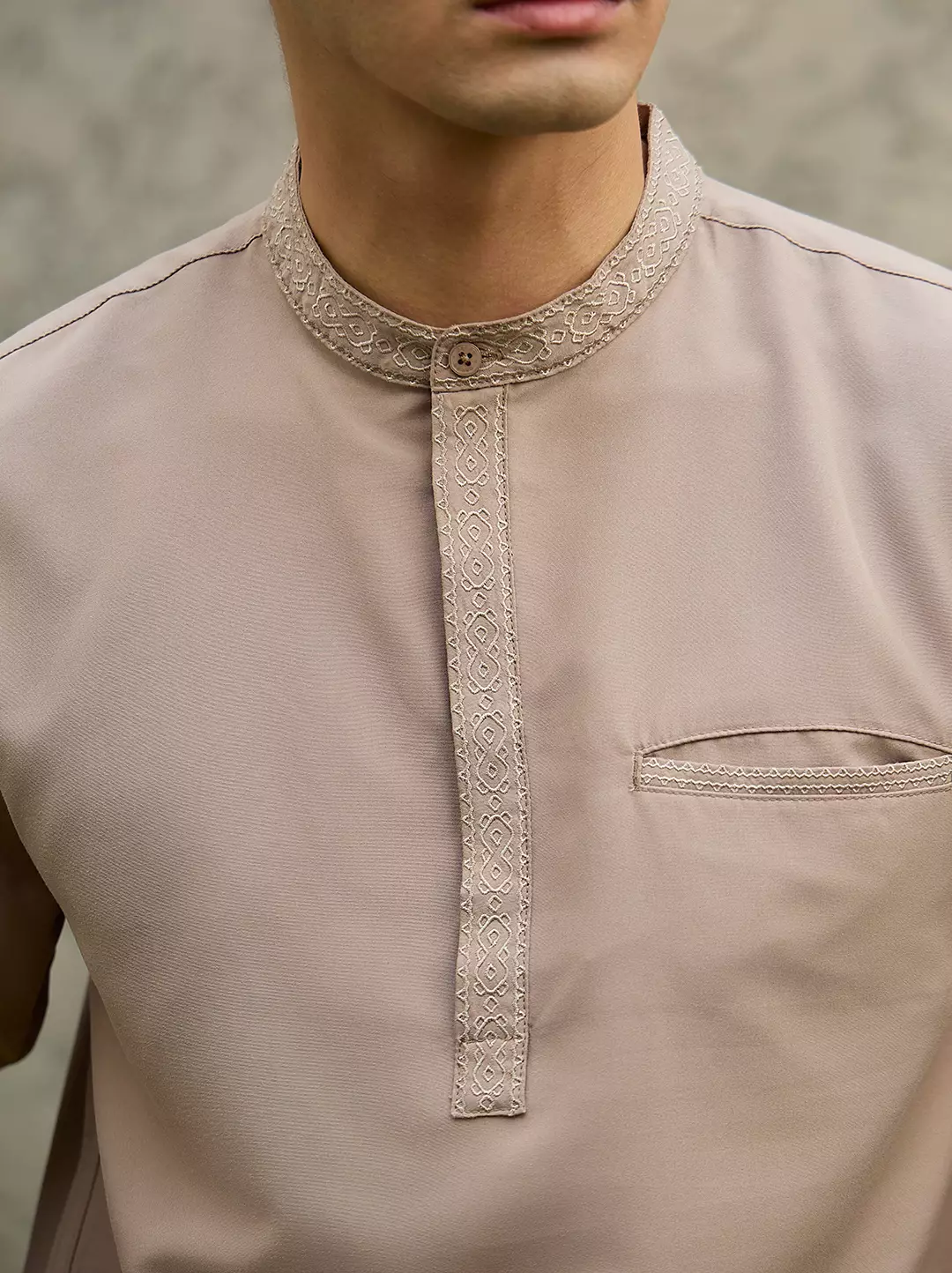 OXCON Kemeja koko Tangan 3/4 Bordir Hasbi Mocca