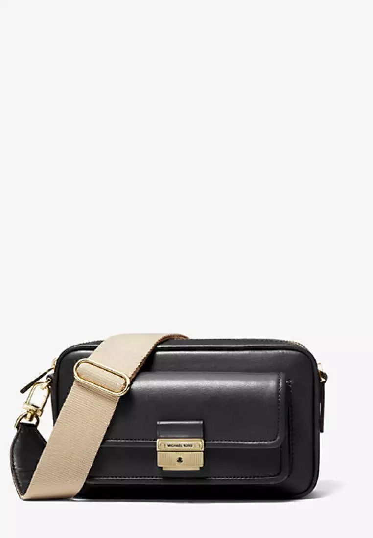 Jual Michael Kors Michael Kors Bradshaw Medium Leather Camera Bag