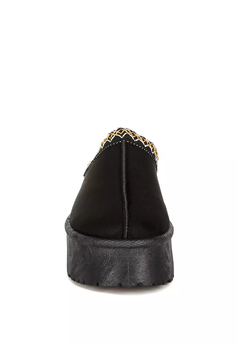Embroidered Platform Classic Slip-On in Black