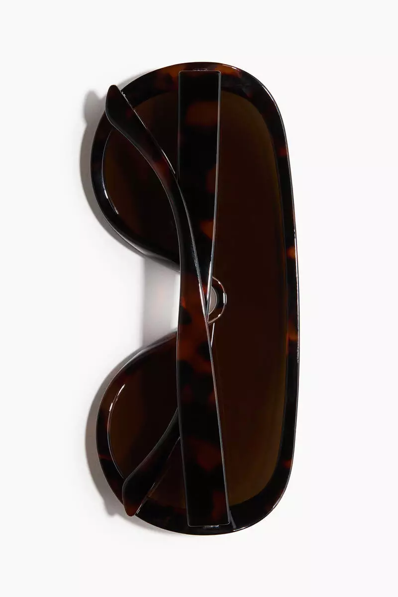 Shield sunglasses