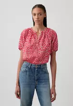 Hawaiian Red Floral